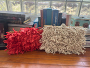 Basic Fringes raffia clutch
